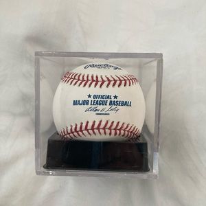 Rawlings Official MLB Game Day Ball in Case